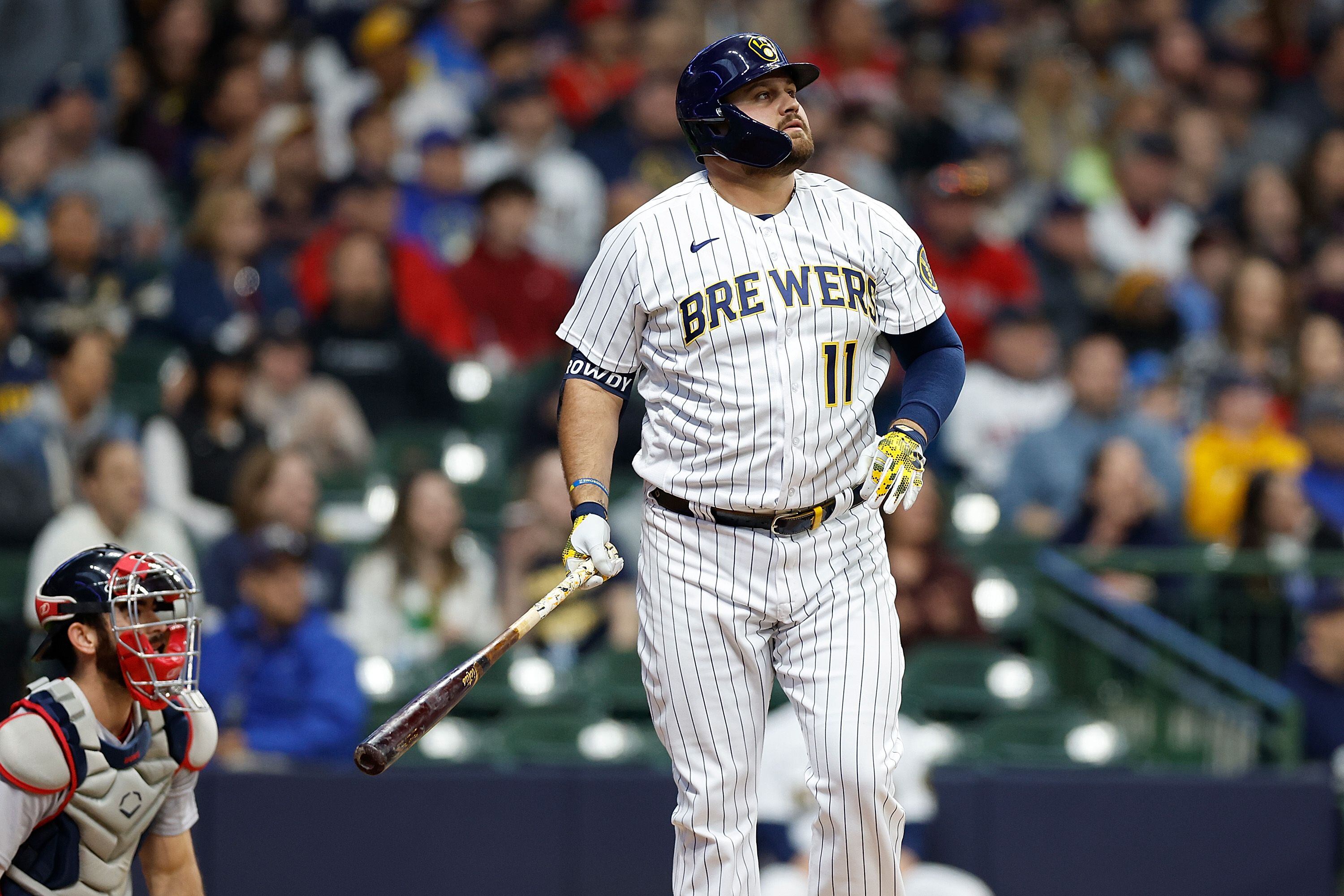 Brewers' Rowdy Tellez continues to hammer Red Sox pitching