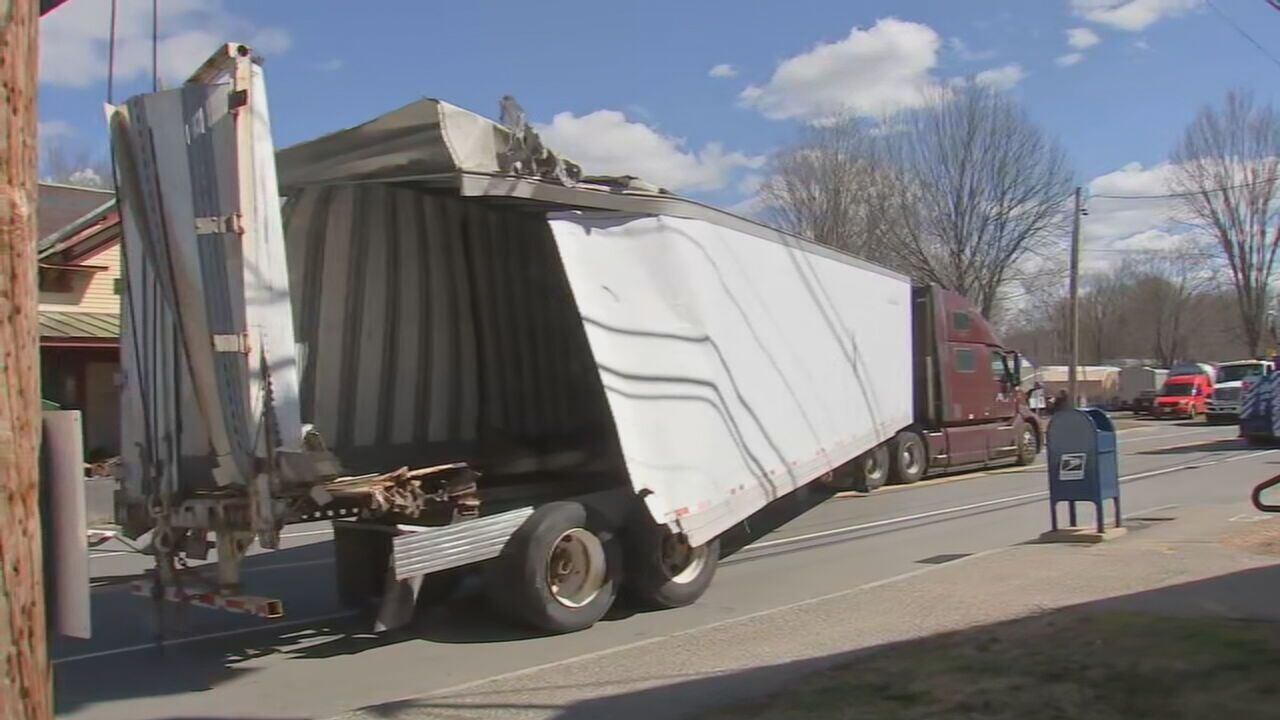 Commuter rail train collides with tractor trailer in Littleton Boston