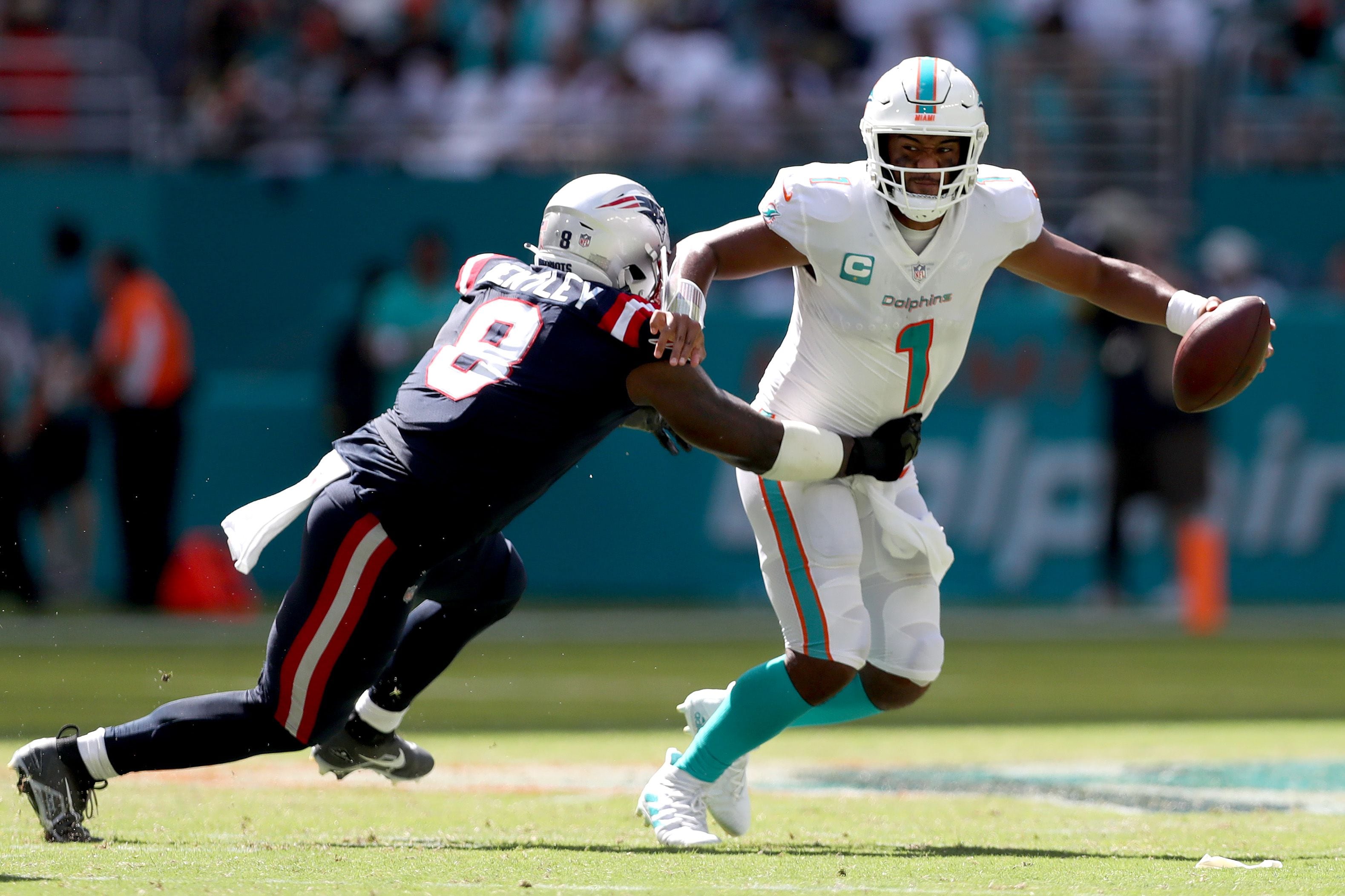 Patriots lose to Dolphins, 22-12; will miss playoffs for first time since  2008 - The Boston Globe