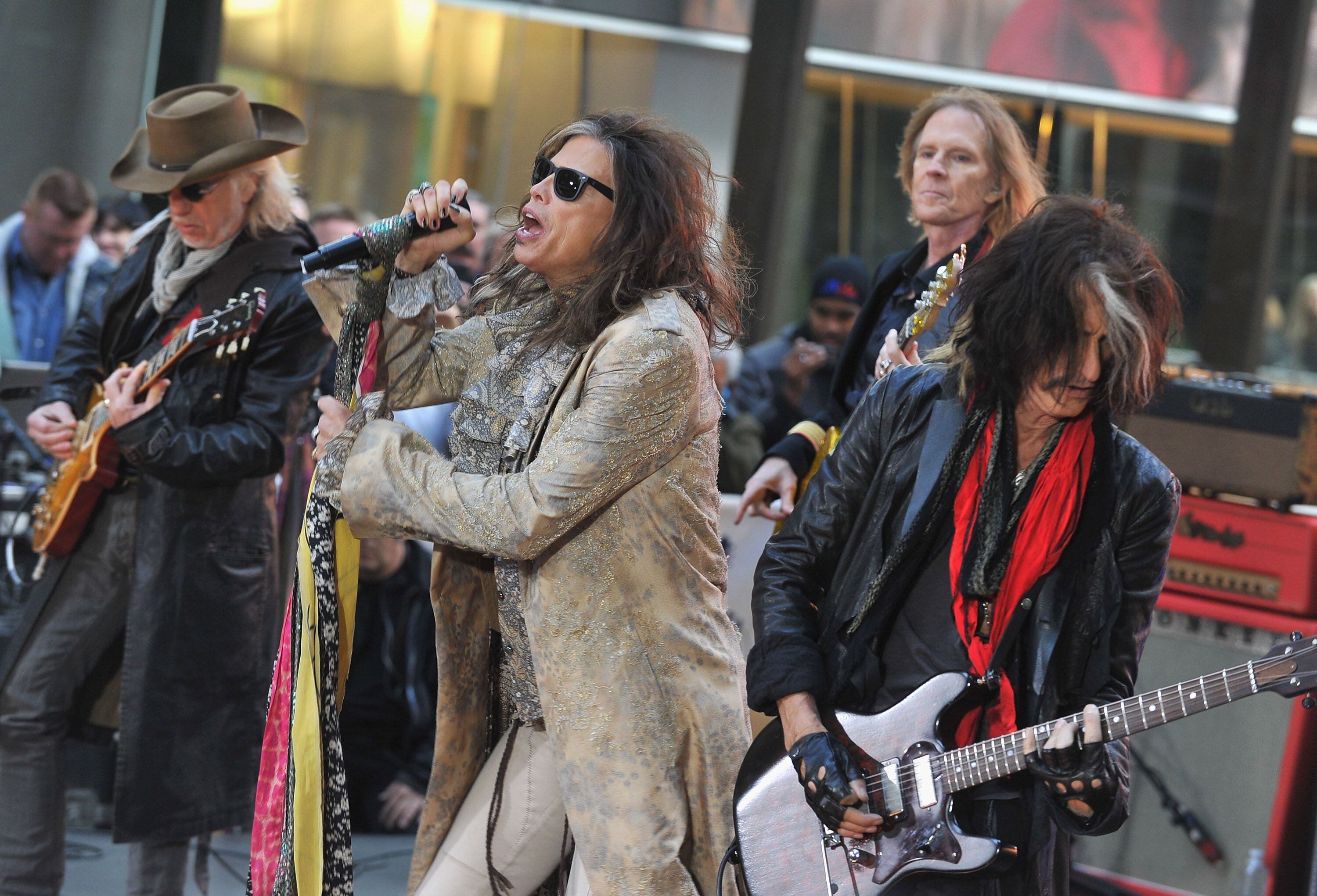 Aerosmith announces farewell tour starting in September, coming to Boston  on New Year's Eve - CBS Boston