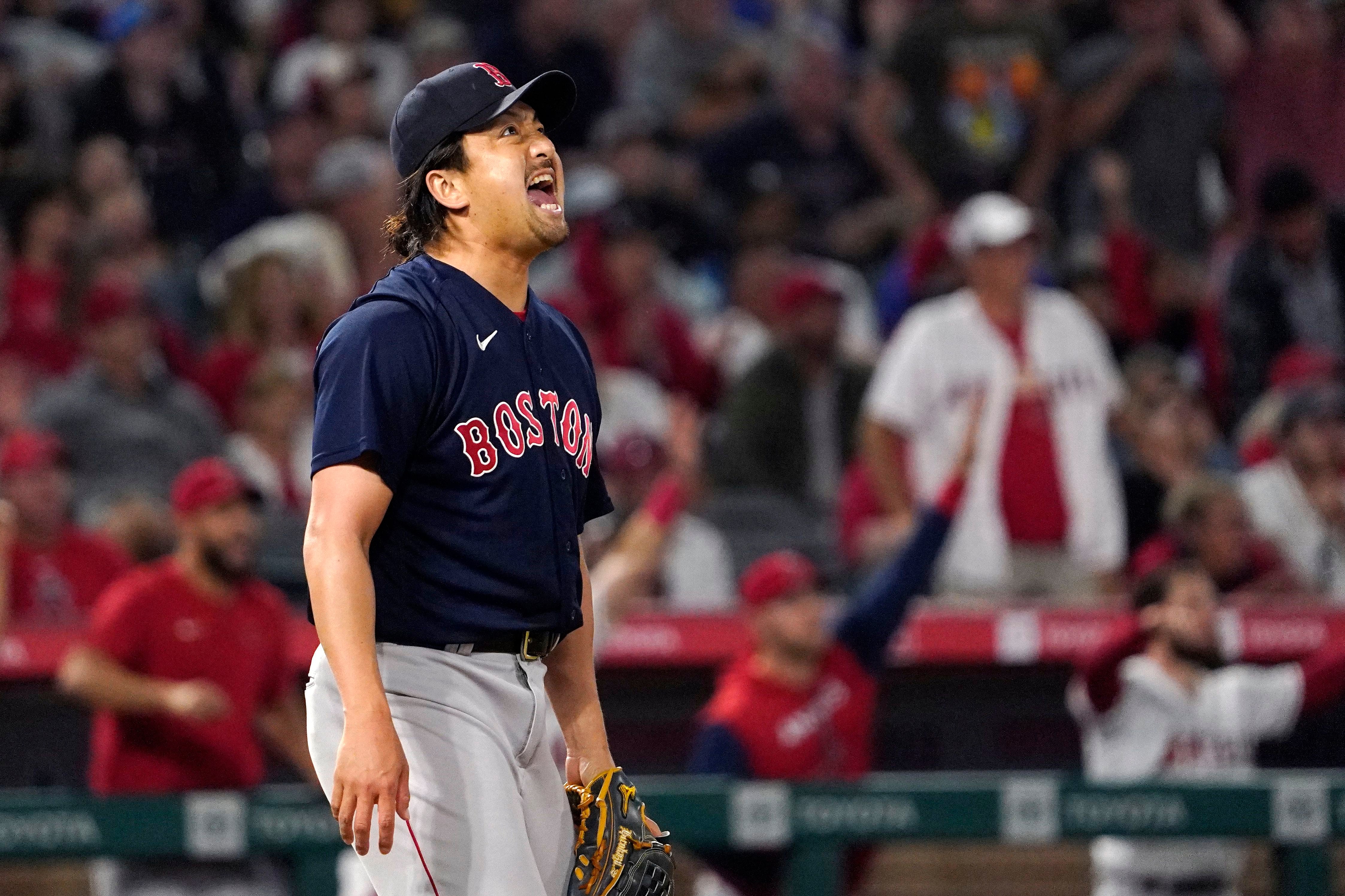 Ohtani carries Angels past Boston, ending LA's 14-game skid