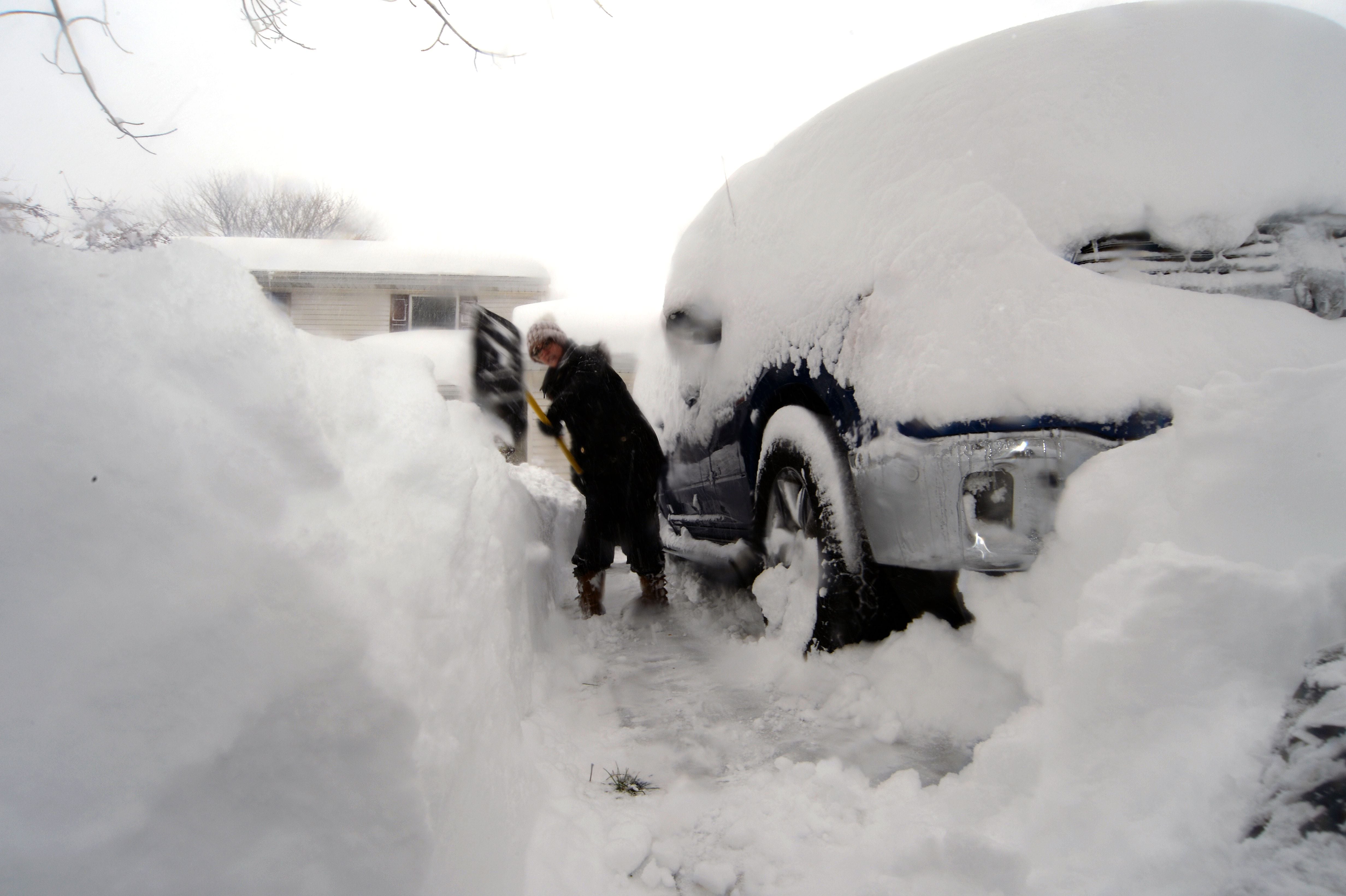 Buffalo snow: More than 6 feet of snow blankets western New York – Boston  25 News